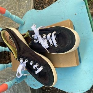 black keds slip on shoes